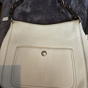 Coach Pebble Shoulder Bag Off White